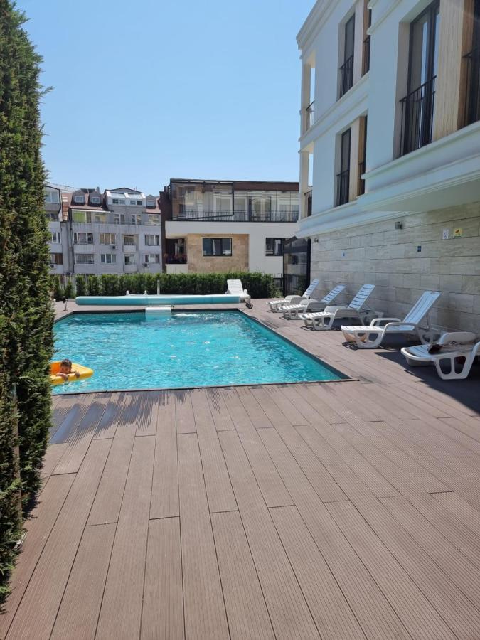 וארנה Apartment In Evargreen Complex With Terrace מראה חיצוני תמונה