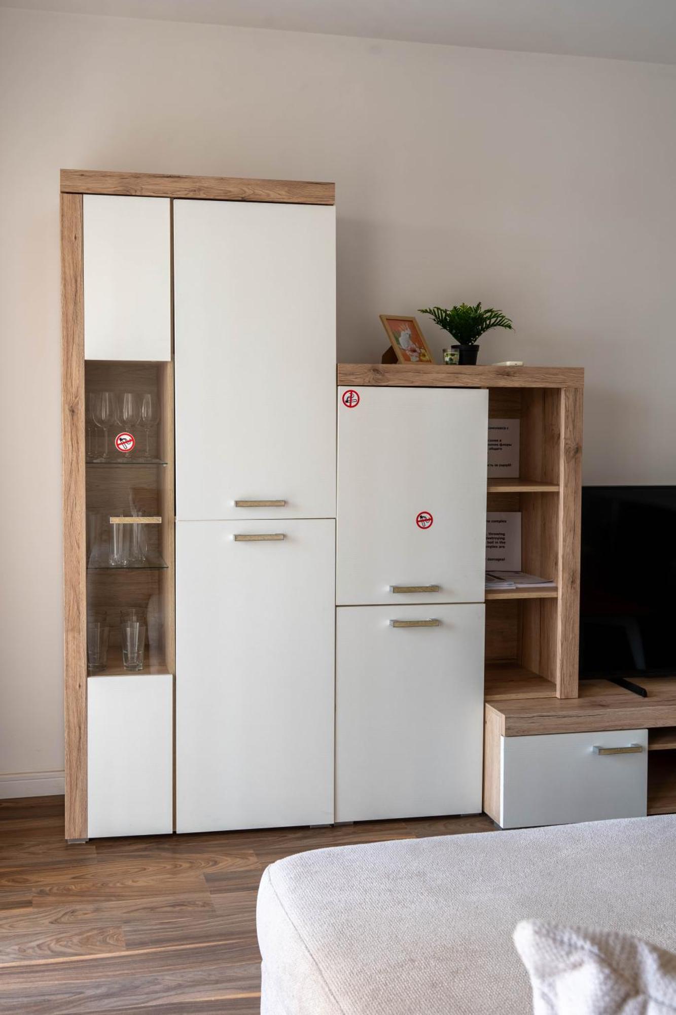 וארנה Apartment In Evargreen Complex With Terrace מראה חיצוני תמונה