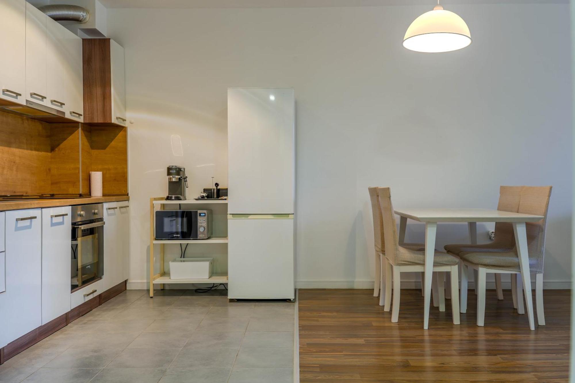 וארנה Apartment In Evargreen Complex With Terrace מראה חיצוני תמונה